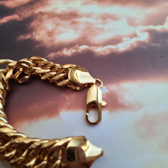 18K Rolled Gold Bracelet - Picture 7 of 8